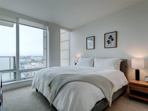 1606-707 Courtney St, Victoria, BC - Indoor Photo Showing Bedroom