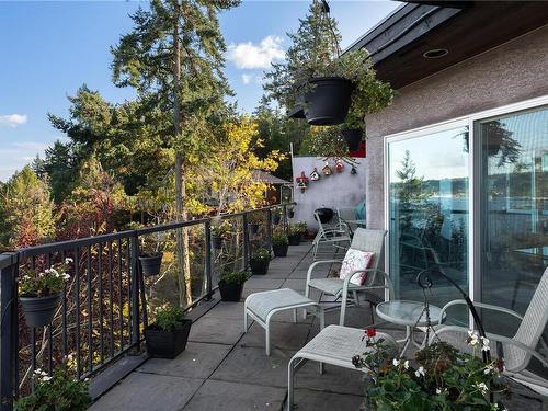 7318 Mark Lane, Central Saanich, BC 