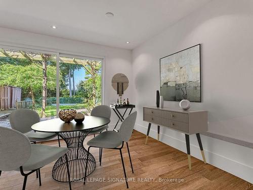 130 Three Valleys Dr, Toronto, ON - Indoor Photo Showing Dining Room