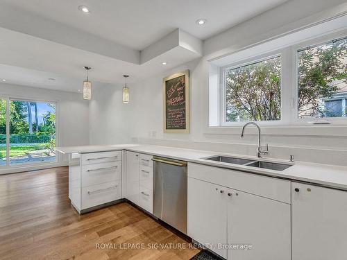 130 Three Valleys Dr, Toronto, ON - Indoor Photo Showing Kitchen With Double Sink