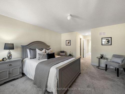 16 Closson Dr, Whitby, ON - Indoor Photo Showing Bedroom