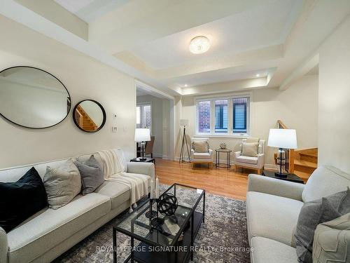 16 Closson Dr, Whitby, ON - Indoor Photo Showing Living Room