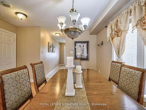 23 Barli Cres, Vaughan, ON - Indoor Photo Showing Dining Room