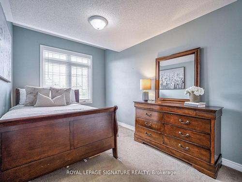 23 Barli Cres, Vaughan, ON - Indoor Photo Showing Bedroom