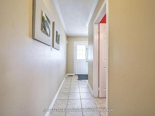 23 Barli Cres, Vaughan, ON - Indoor Photo Showing Other Room