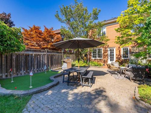 239 Westfield Tr, Oakville, ON - Outdoor