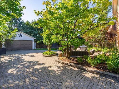 239 Westfield Tr, Oakville, ON - Outdoor