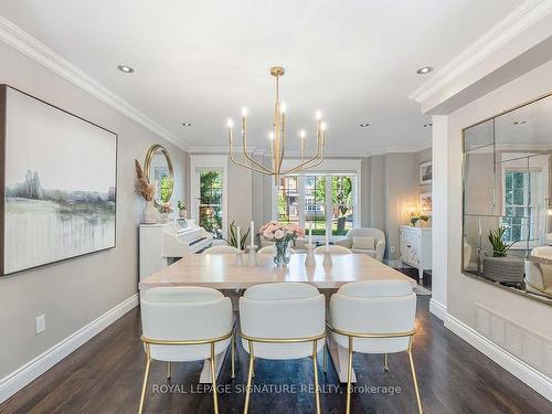 239 Westfield Tr, Oakville, ON - Indoor Photo Showing Dining Room