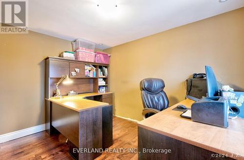 146 Thoms Crescent, Newmarket (Central Newmarket), ON - Indoor Photo Showing Office