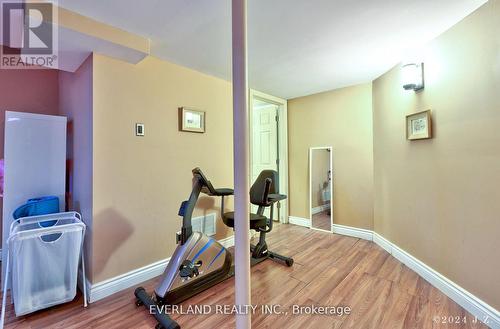 146 Thoms Crescent, Newmarket (Central Newmarket), ON - Indoor Photo Showing Gym Room