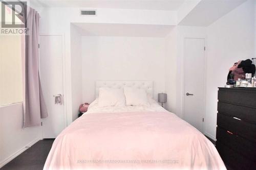 4004 - 197 Yonge Street, Toronto, ON - Indoor Photo Showing Bedroom