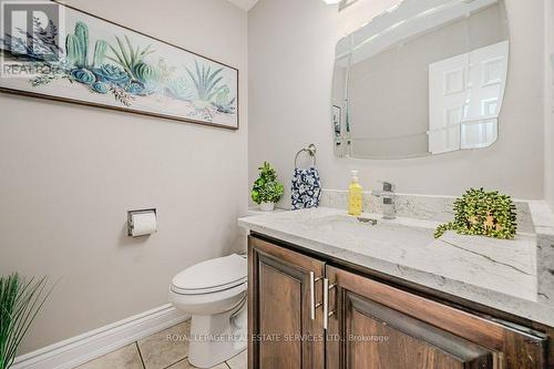 58 Dublin Drive, Hamilton, ON - Indoor Photo Showing Bathroom