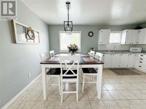 3084 Erindale, Windsor, ON - Indoor Photo Showing Dining Room