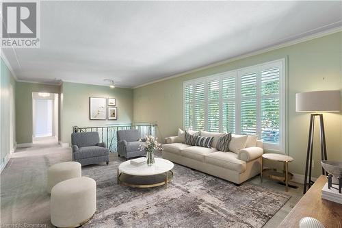 38 Robinhood Drive, Dundas, ON - Indoor Photo Showing Living Room