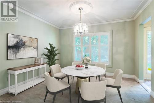 38 Robinhood Drive, Dundas, ON - Indoor Photo Showing Dining Room