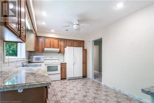 38 Robinhood Drive, Dundas, ON - Indoor Photo Showing Kitchen With Double Sink