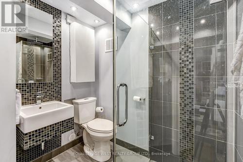 44 Varsity Road, Toronto (Lambton Baby Point), ON - Indoor Photo Showing Bathroom