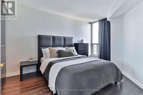 2309 - 2285 Lake Shore Boulevard W, Toronto, ON - Indoor Photo Showing Bedroom