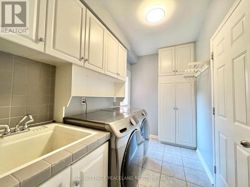 54 Treasure Road, Vaughan (Vellore Village), ON - Indoor Photo Showing Laundry Room