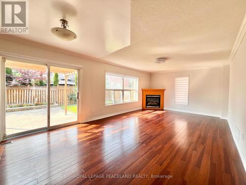 54 Treasure Road, Vaughan (Vellore Village), ON - Indoor Photo Showing Living Room With Fireplace