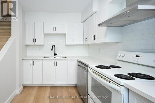 3 Holmstead Court, Brampton, ON - Indoor Photo Showing Kitchen With Double Sink