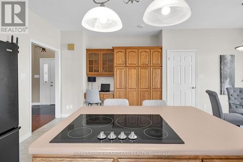 532 Carling Street, South Huron (Exeter), ON - Indoor Photo Showing Kitchen