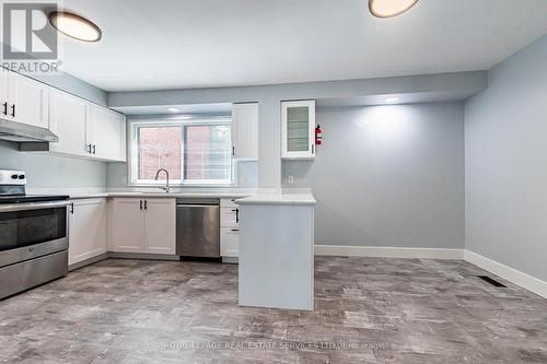 35 - 1855 Maple Ridge Drive, Mississauga (Rathwood), ON - Indoor Photo Showing Kitchen With Stainless Steel Kitchen