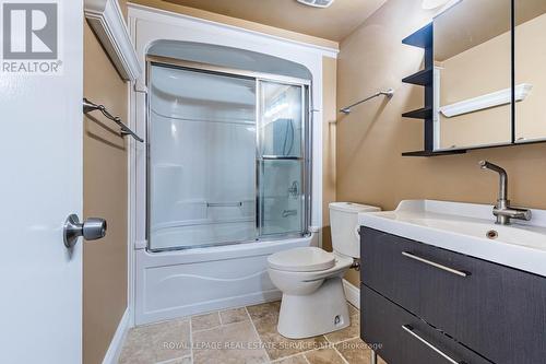 35 - 1855 Maple Ridge Drive, Mississauga (Rathwood), ON - Indoor Photo Showing Bathroom