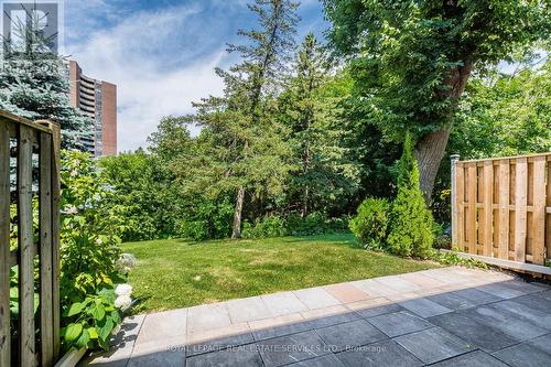 35 - 1855 Maple Ridge Drive, Mississauga (Rathwood), ON - Outdoor