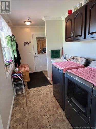 15 South Tilley Road, Tilley, NB - Indoor Photo Showing Laundry Room