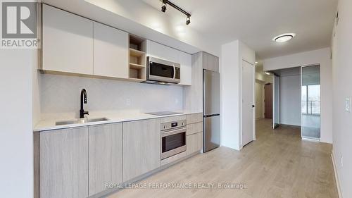 524 - 36 Zorra Street, Toronto (Islington-City Centre West), ON - Indoor Photo Showing Kitchen