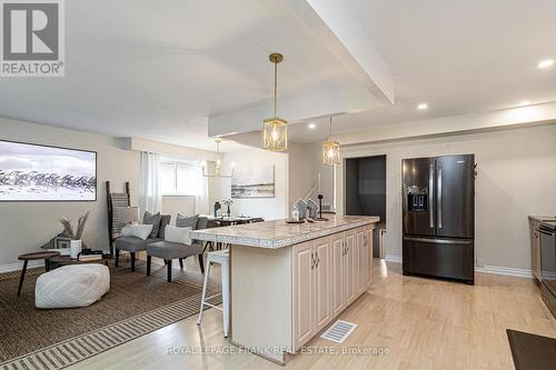 493 Dianne Drive, Oshawa (Donevan), ON - Indoor Photo Showing Kitchen