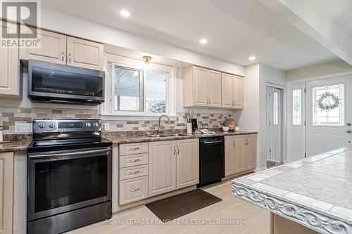 493 Dianne Drive, Oshawa (Donevan), ON - Indoor Photo Showing Kitchen With Double Sink