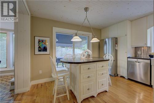 1164 Brantford Highway, Cambridge, ON - Indoor Photo Showing Kitchen