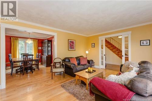 84 Glengrove Road, Moncton, NB - Indoor Photo Showing Living Room