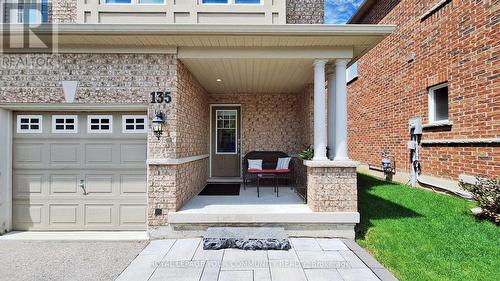 135 Courtland Crescent, East Gwillimbury, ON - Outdoor With Deck Patio Veranda With Exterior