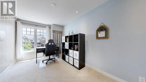 135 Courtland Crescent, East Gwillimbury, ON - Indoor Photo Showing Office