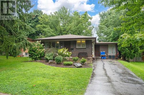 151 Paperbirch Crescent, London, ON - Outdoor