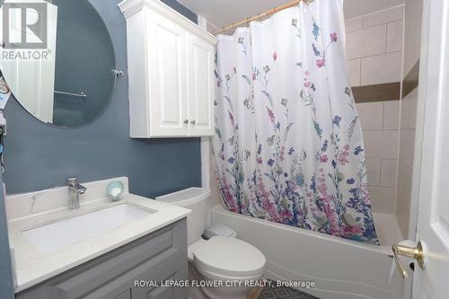 33 Trammell Lane S, Brampton, ON - Indoor Photo Showing Bathroom