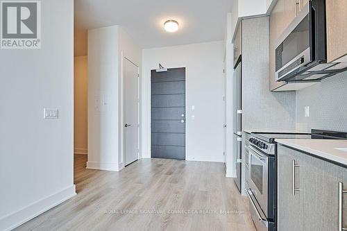 1414 - 212 King William Street, Hamilton (Beasley), ON - Indoor Photo Showing Kitchen