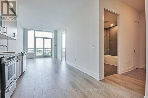 1414 - 212 King William Street, Hamilton (Beasley), ON - Indoor Photo Showing Kitchen