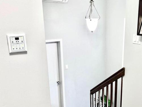 Staircase - 161 Rue Des Abbesses, Vaudreuil-Dorion, QC - Indoor Photo Showing Other Room