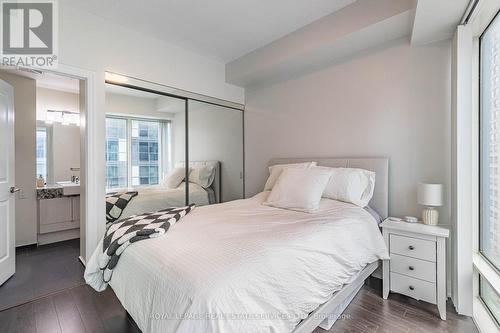 1302 - 8 The Esplanade, Toronto, ON - Indoor Photo Showing Bedroom