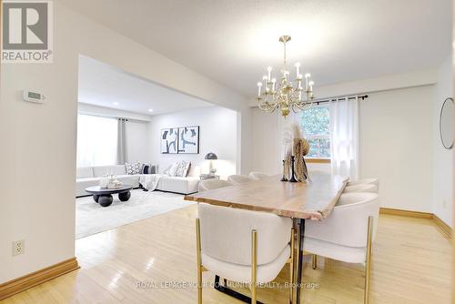 127 Marsi Road, Richmond Hill (North Richvale), ON - Indoor Photo Showing Dining Room