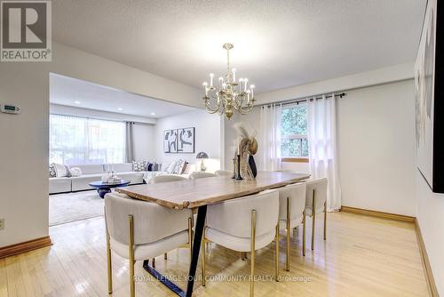 127 Marsi Road, Richmond Hill (North Richvale), ON - Indoor Photo Showing Dining Room