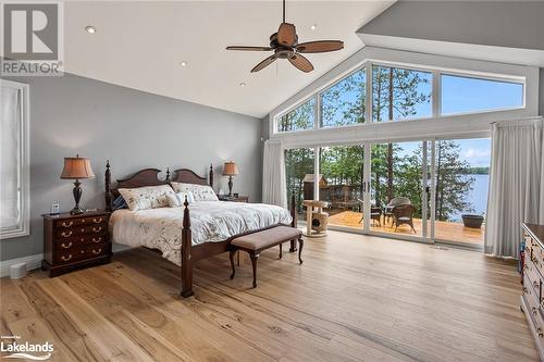 1827 Crystal Lake Road, Trent Lakes, ON - Indoor Photo Showing Bedroom