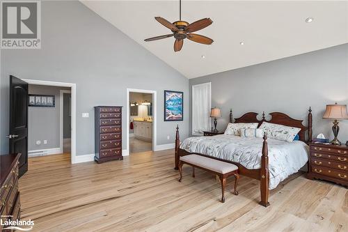 1827 Crystal Lake Road, Trent Lakes, ON - Indoor Photo Showing Bedroom