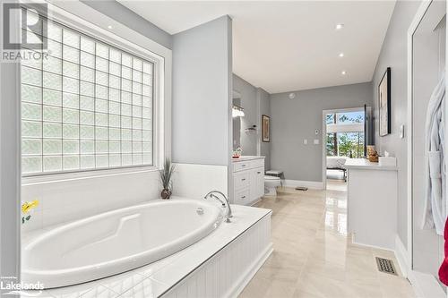 1827 Crystal Lake Road, Trent Lakes, ON - Indoor Photo Showing Bathroom