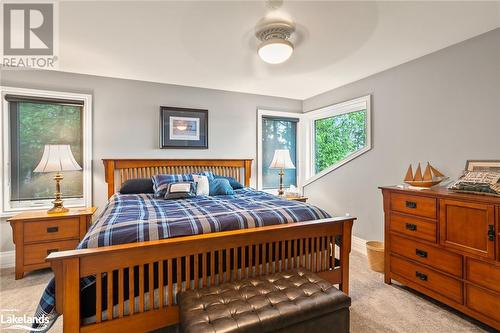 1827 Crystal Lake Road, Trent Lakes, ON - Indoor Photo Showing Bedroom