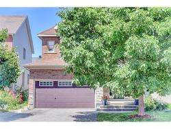 154 KEYROCK Drive  Ottawa, ON K2T 0A8